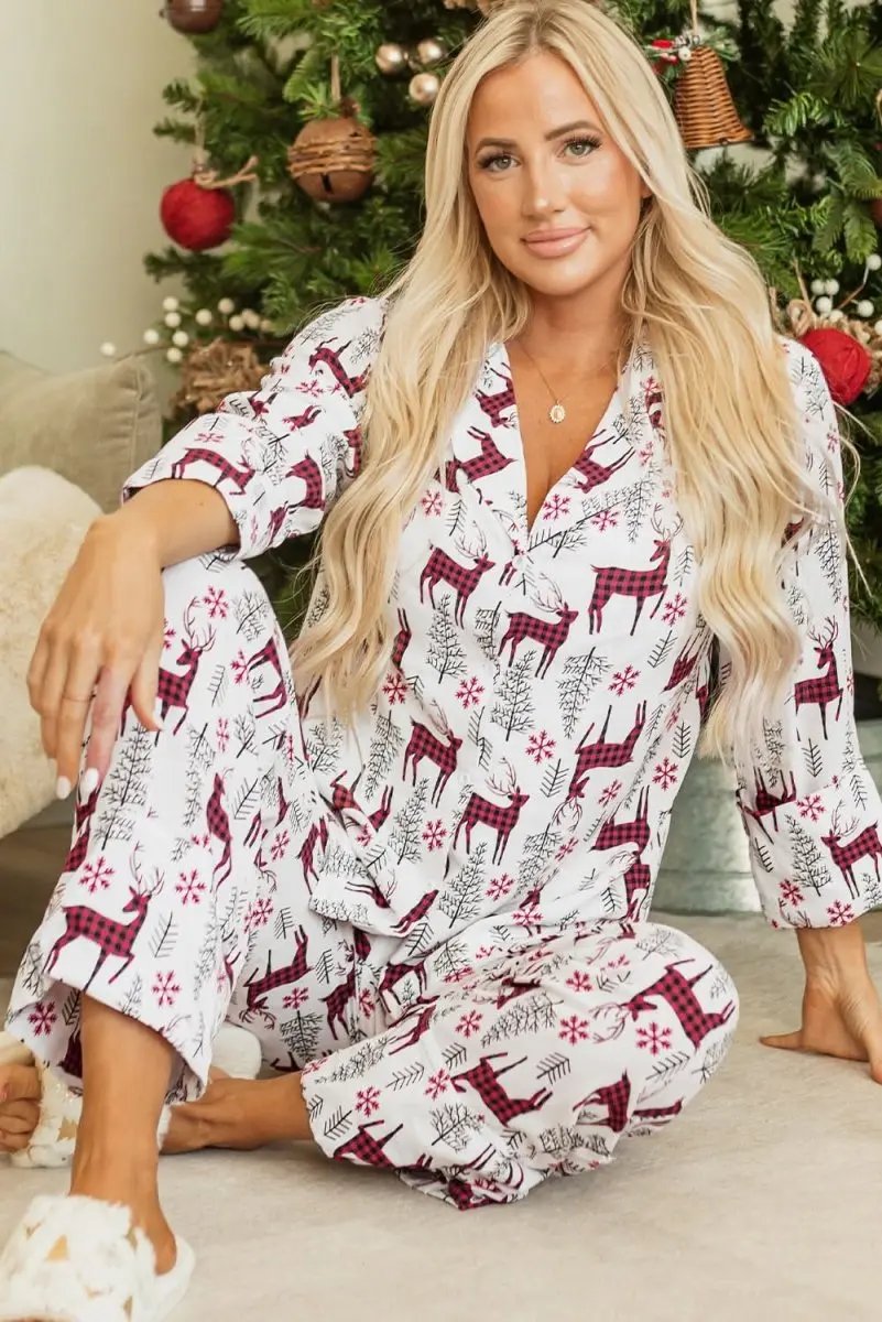 White Christmas Printed Shirt and Pants Pajama Set - Love Salve